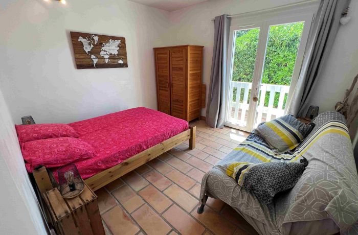 Furnished tourist accommodation at Prés des Lones in Aubord bedroom 4